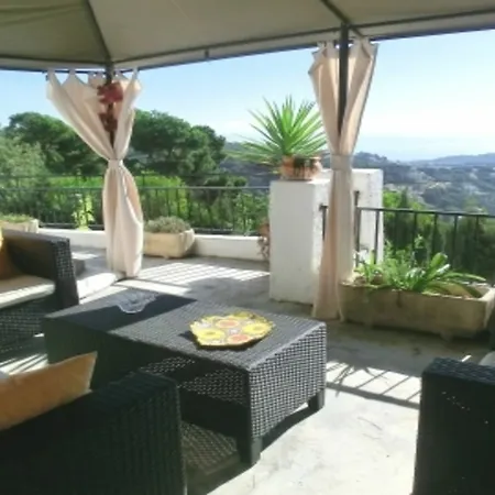 Villa 104661 In *
