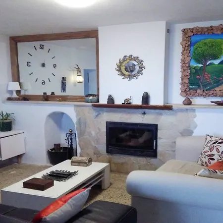 Villa 104661 In *